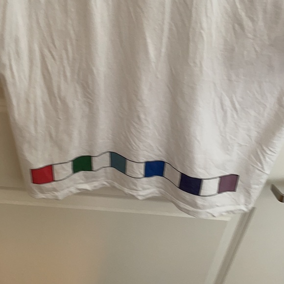 Peloton Tee - Picture 3 of 3